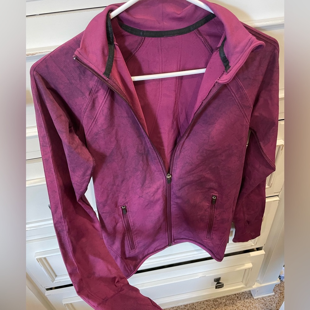 Lululemon Zip-Up jacket. Size 2. Pink/Purple tie-dye
